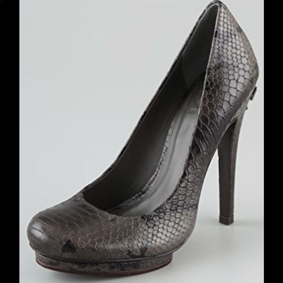 Tory Burch Jude Snakeskin Pump - Picture 3 of 10